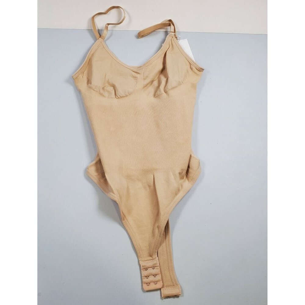 GQF New York Bodysuit Shapewear Women Size Medium NWT Adjustable Straps